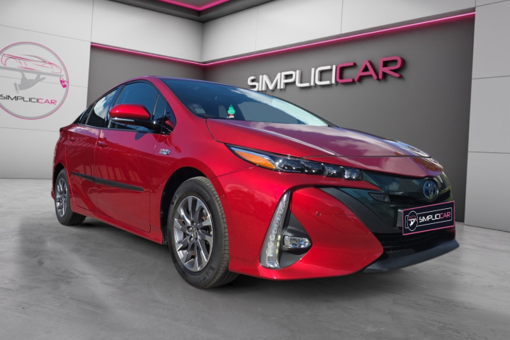 TOYOTA PRIUS PRO HYBRIDE RECHARGEABLE RC18