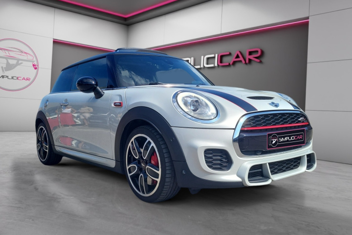 MINI HATCH 3 PORTES F56