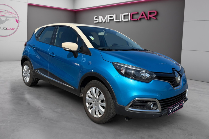 RENAULT CAPTUR BUSINESS