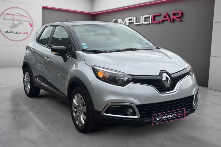 RENAULT CAPTUR