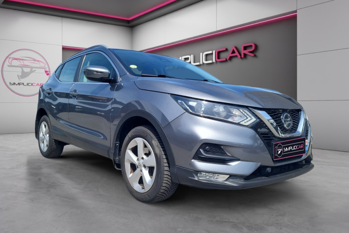 NISSAN QASHQAI 2019