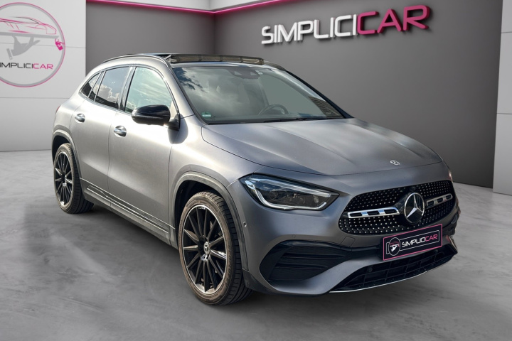 MERCEDES GLA
