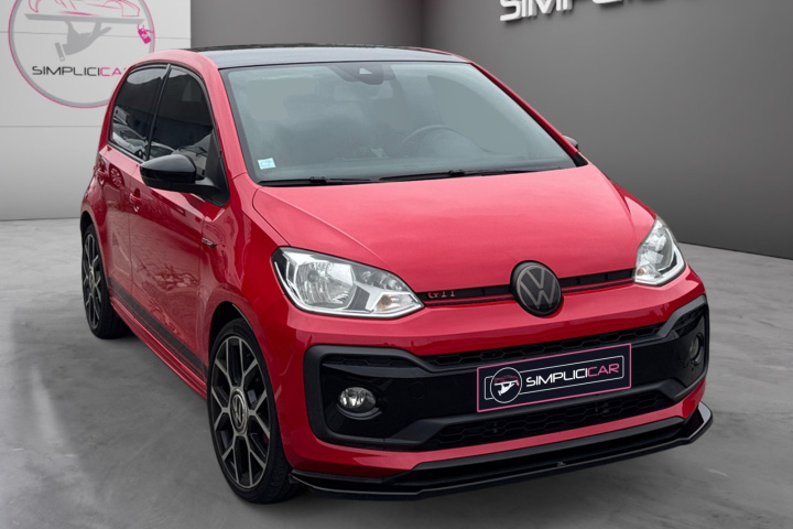 VOLKSWAGEN UP! 2.0