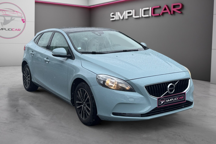 VOLVO V40 BUSINESS