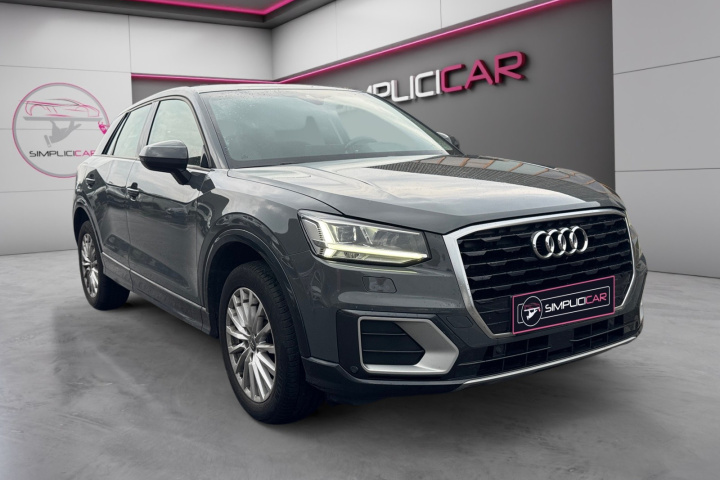 AUDI Q2