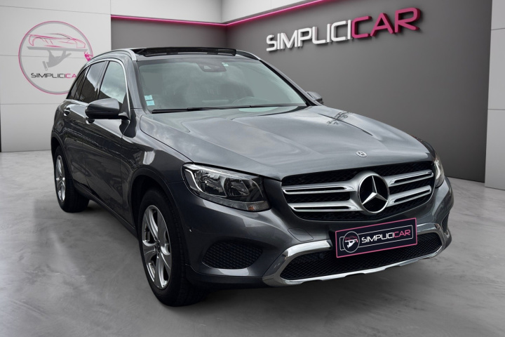 MERCEDES GLC