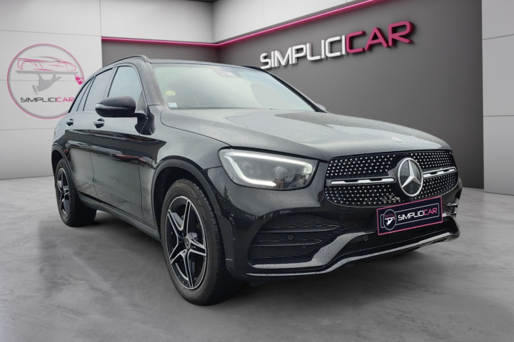 MERCEDES GLC