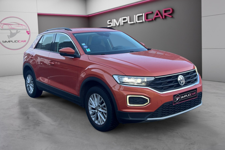 VOLKSWAGEN T-ROC