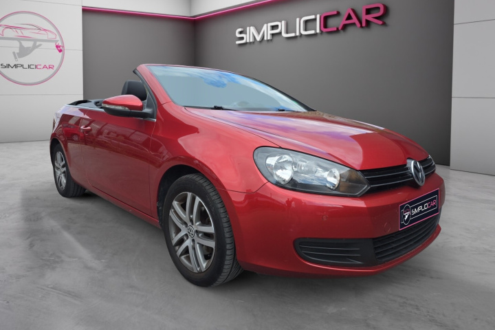 VOLKSWAGEN GOLF CABRIOLET