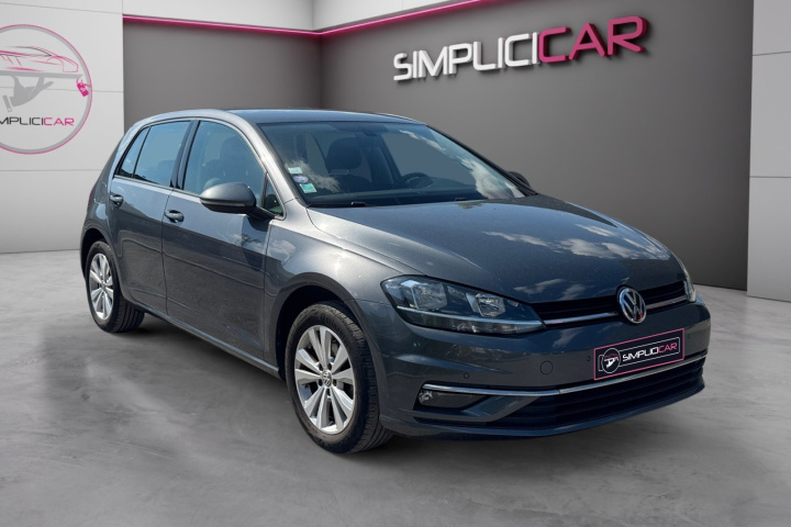 VOLKSWAGEN GOLF SW